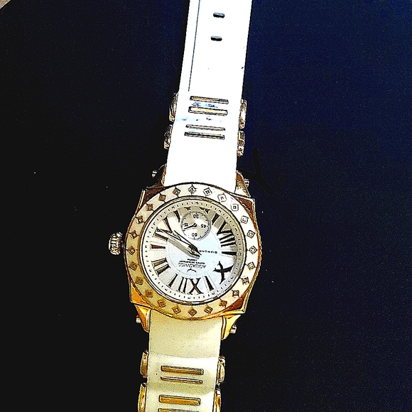 Women's Watch AquaSwiss Designer White Band Gold Bezel Dials & Numbers, In Case. - Picture 2 of 8